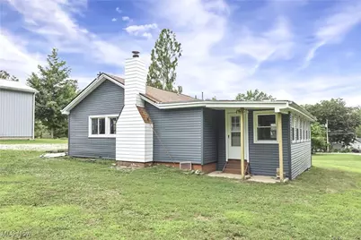 7390 Chestnut Street, Chippewa Lake, OH 44215 - Photo 9