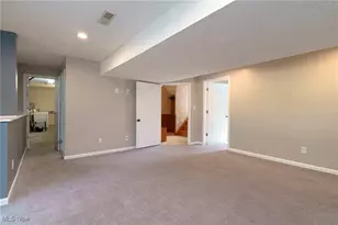 6650 Parkgate Oval, Green Hills, OH 44131 - Photo 21