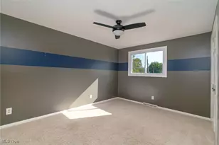 6650 Parkgate Oval, Green Hills, OH 44131 - Photo 13