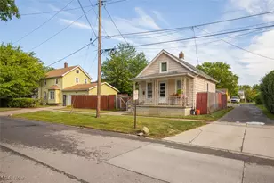 1855 Washington Ave, Lorain, OH 44052 - Photo 23