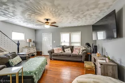 447 Cuyahoga Street, Akron, OH 44310 - Photo 5