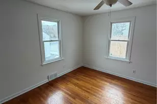 263 S Main St, Youngstown, OH 44515 - Photo 9