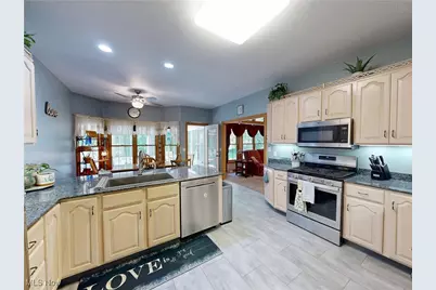 35005 Lisle Court, Willoughby, OH 44094 - Photo 9