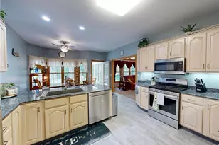 35005 Lisle Ct, Willoughby, OH 44094 - Photo 9