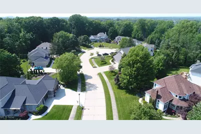35005 Lisle Court, Willoughby, OH 44094 - Photo 3