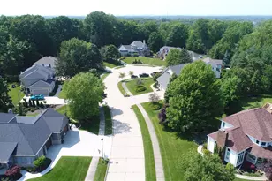 35005 Lisle Ct, Willoughby, OH 44094 - Photo 3