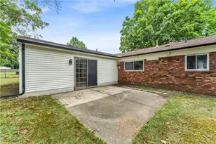 6195 Thunderbird Dr, Mentor, OH 44060 - Photo 5