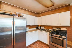 800 Boston Ave, Elyria, OH 44035 - Photo 5