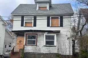 262 S Portage Path, Akron, OH 44302 - Photo 1