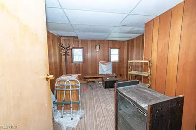 2211 17th Street NE, Canton, OH 44705 - Photo 11