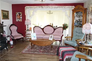 111 Main St, Clarington, OH 43915 - Photo 13