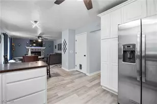 6238 Oak Tree Dr N, Lorain, OH 44053 - Photo 11