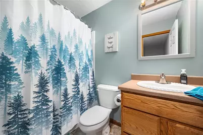 6238 Oak Tree Drive N, Lorain, OH 44053 - Photo 17