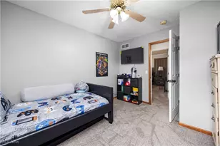 6238 Oak Tree Dr N, Lorain, OH 44053 - Photo 21