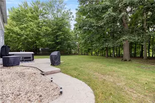 6238 Oak Tree Dr N, Lorain, OH 44053 - Photo 31