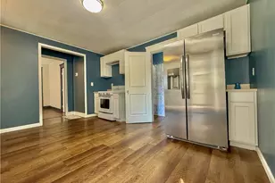 387 4th St NW, Barberton, OH 44203 - Photo 5