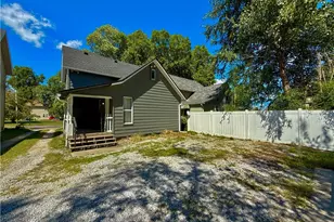 387 4th St NW, Barberton, OH 44203 - Photo 19