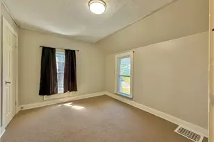 387 4th St NW, Barberton, OH 44203 - Photo 13