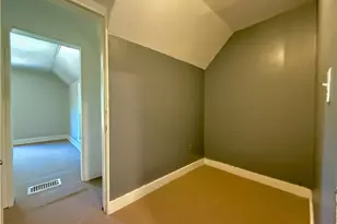 387 4th St NW, Barberton, OH 44203 - Photo 15