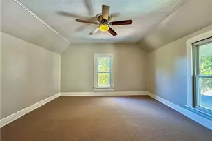 387 4th St NW, Barberton, OH 44203 - Photo 13