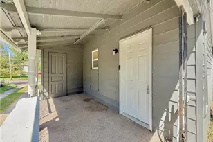 387 4th St NW, Barberton, OH 44203 - Photo 17