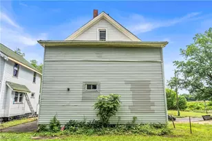 1174 La Croix Ave, Akron, OH 44307 - Photo 25