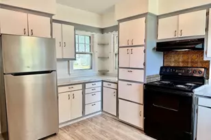 227 6th St, Elyria, OH 44035 - Photo 13