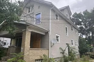 559 Morgan Ave, Akron, OH 44311 - Photo 1