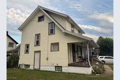 1742 Taft Avenue NE, Canton, OH 44705 - Photo 3