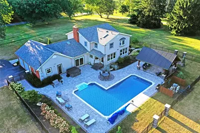 8075 S Raccoon Road, Canfield, OH 44406 - Photo 3