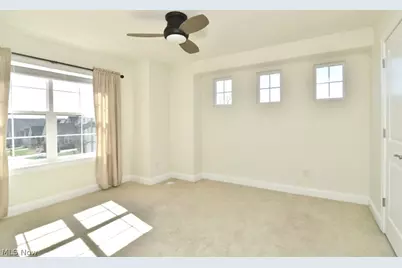 17581 Gates Landing Drive, Chagrin Falls, OH 44023 - Photo 33