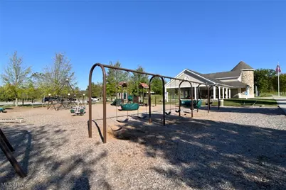 17581 Gates Landing Drive, Chagrin Falls, OH 44023 - Photo 45