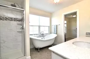 17581 Gates Landing Dr, Chagrin Falls, OH 44023 - Photo 27