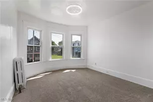 1438 E 109th St, Loveland, OH 44106 - Photo 9