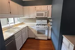 710 Belrock Ave, Belpre, OH 45714 - Photo 9