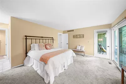 624-1 Russet Woods Court, Aurora, OH 44202 - Photo 17