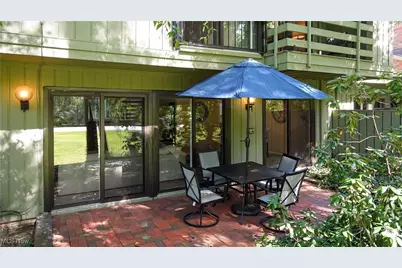 624-1 Russet Woods Court, Aurora, OH 44202 - Photo 27