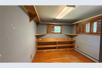 1414 Niles Cortland Road, Niles, OH 44446 - Photo 11