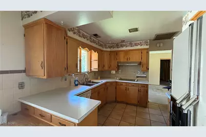 1414 Niles Cortland Road, Niles, OH 44446 - Photo 17