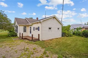 408 North St, Beloit, OH 44609 - Photo 25