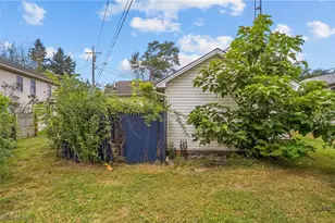 408 North St, Beloit, OH 44609 - Photo 27