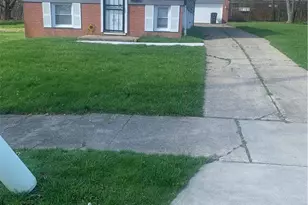 16205 Kollin Ave, Loveland, OH 44128 - Photo 3