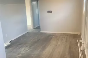 16205 Kollin Ave, Loveland, OH 44128 - Photo 5