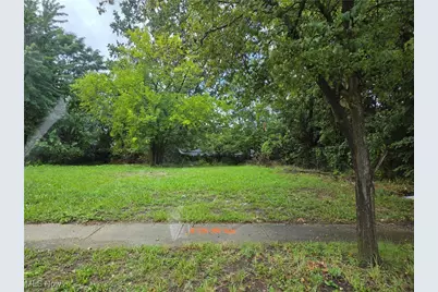 1344 E 93rd Street, Loveland, OH 44106 - Photo 1