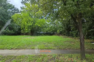 1344 E 93rd St, Loveland, OH 44106 - Photo 1