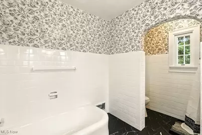 348 N Broadway Street, New Philadelphia, OH 44663 - Photo 31