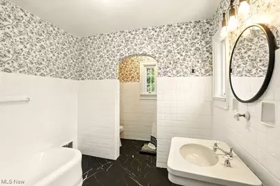 348 N Broadway Street, New Philadelphia, OH 44663 - Photo 29