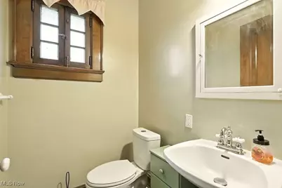 348 N Broadway Street, New Philadelphia, OH 44663 - Photo 13