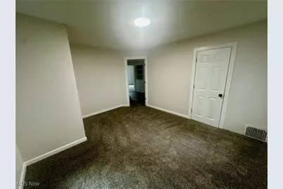 833 Work Drive #835, Akron, OH 44320 - Photo 7