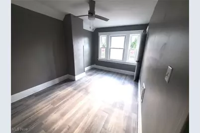 1095 E 146th Street E, Loveland, OH 44110 - Photo 11